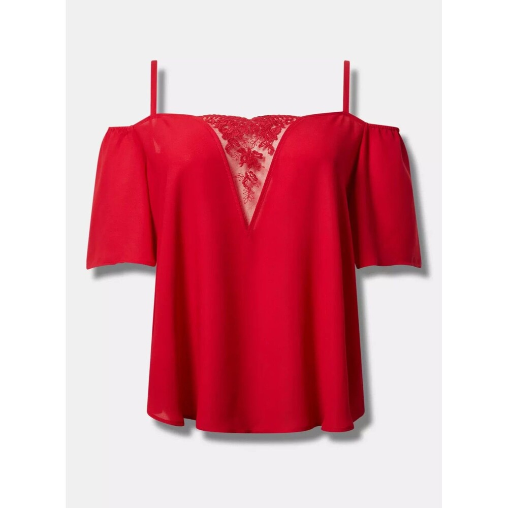 NWT Torrid Georgette Lace Cold Shoulder Flutter Sleeve Top Size 3 or 22/24 Plus